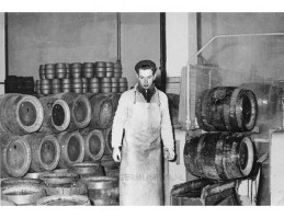 Leeuw bier vatenhal 1960